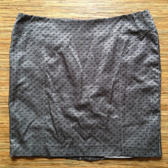 Cenia Skirt Silver Dk Grey Woven Lined Back Ruffle - Picture 2 of 6